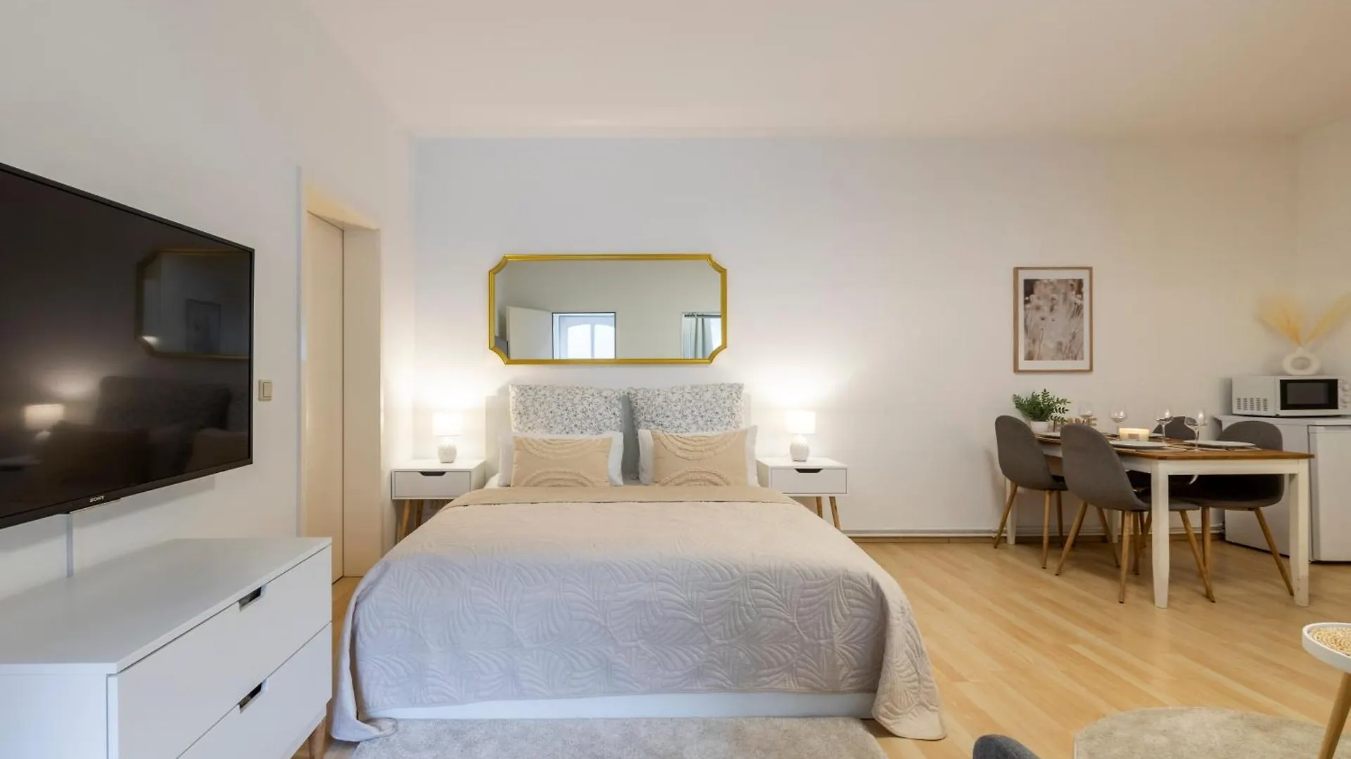 Apartmán Lovely Place In The Heart Of Prenzlauer Berg Berlín